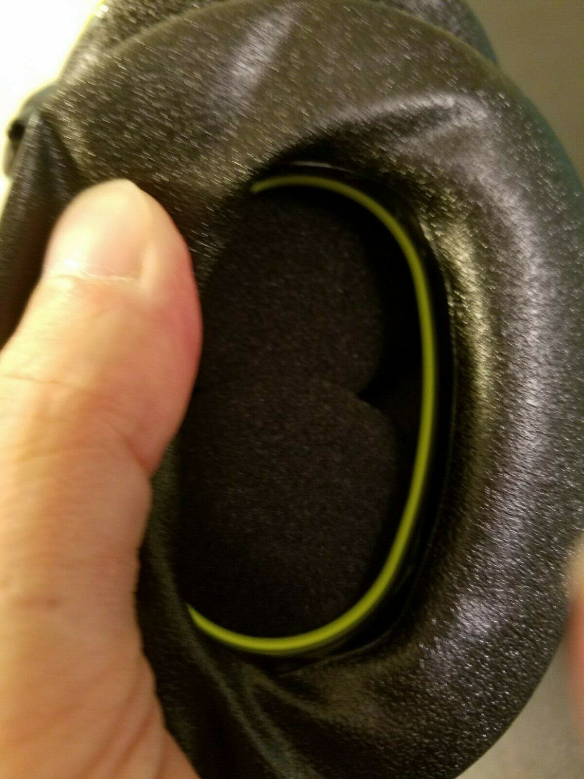 2E1 Sports Bluetooth Headset (with microphone)