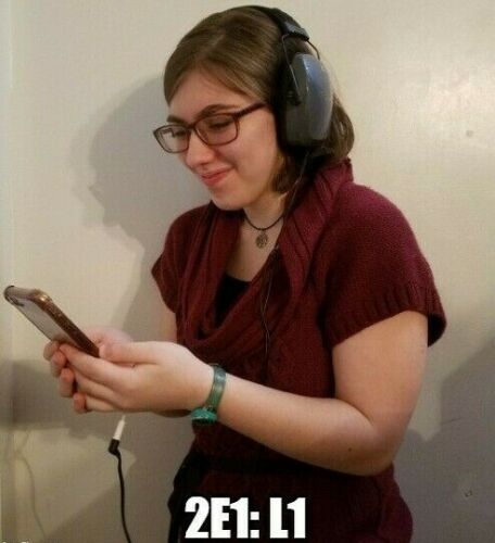 2E1 L1 Headphone